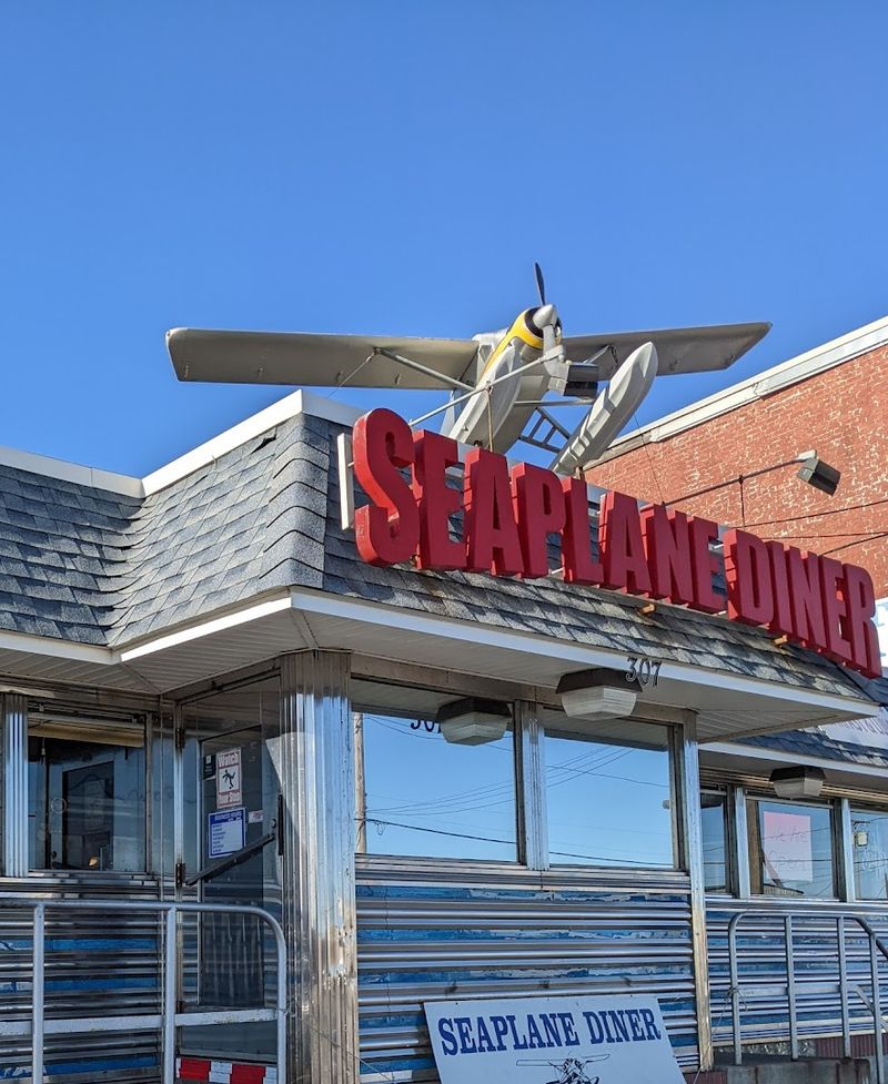 Seaplane Diner