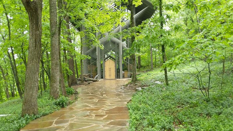 Step Inside Thorncrown Chapel, Eureka Springs