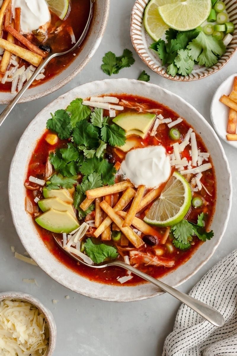 Slow Cooker Chicken Tortilla Soup