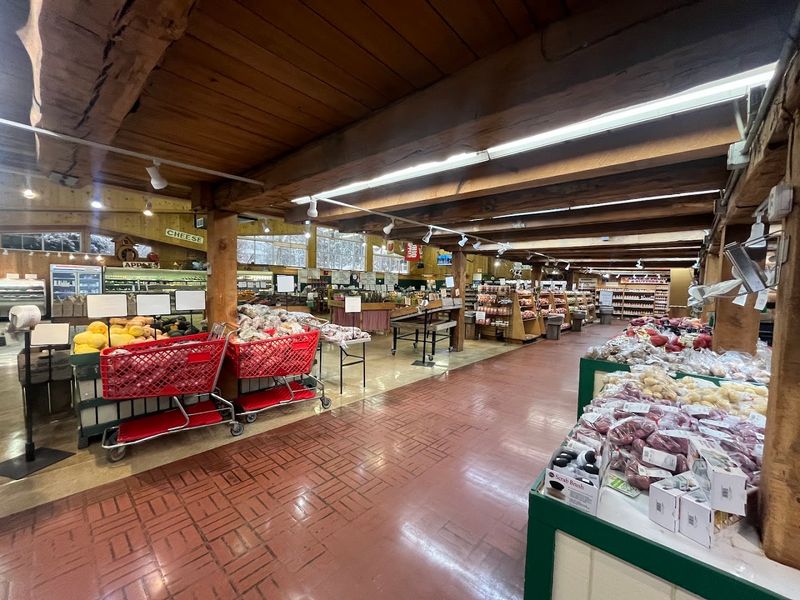 Why This Ohio Farm Keeps Drawing People Back