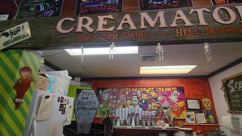 Meet The Mayors And Characters