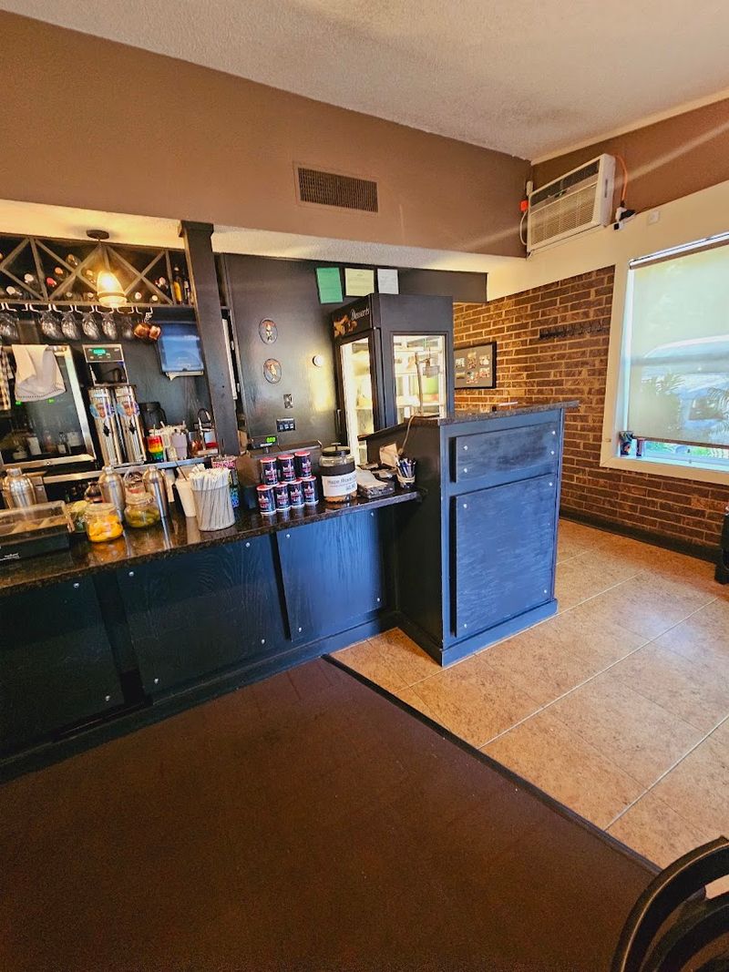 The Atmosphere That Makes Lingering After The Meal Irresistible