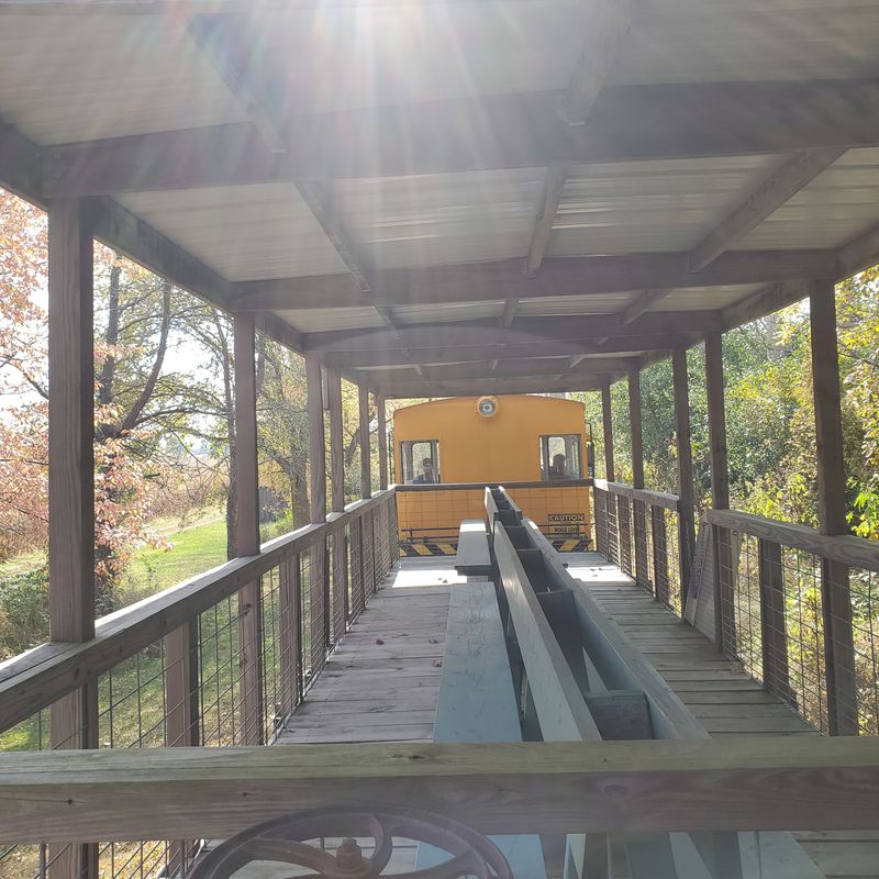 Hours, Seasons, And When To Go