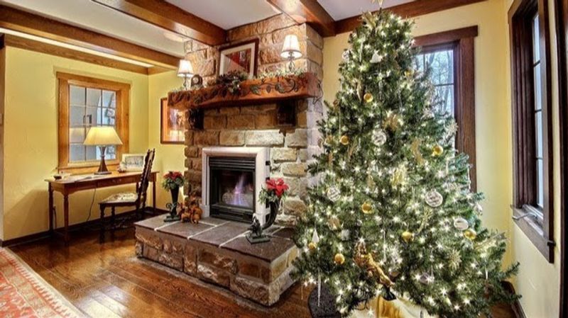 Seasonal Stays And Special Events Throughout The Year Seasonal Stays And Special Events Throughout The Year