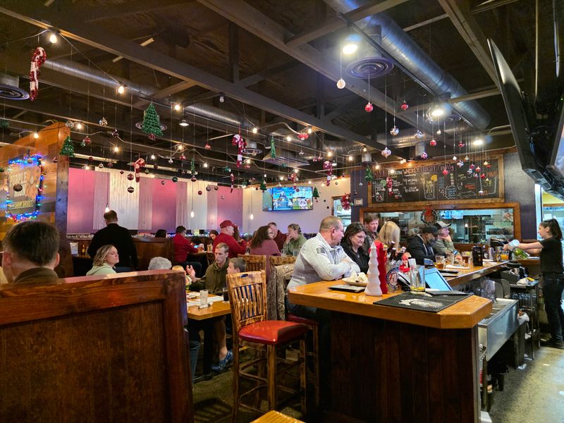 Service With Cozy Timing