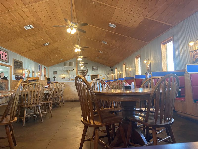 Seat-Yourself Dining Keeps Things Relaxed