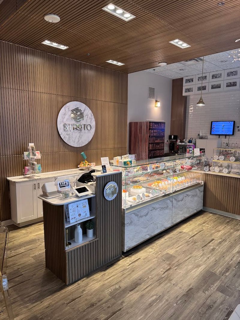 Strato, Liberty Township