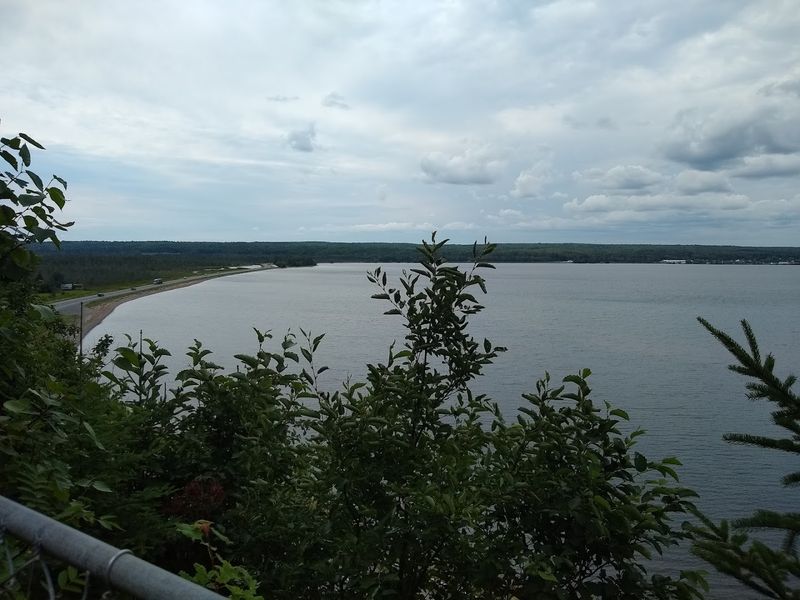 See The Bluff Before The Statue
