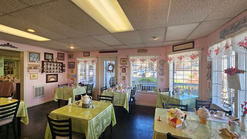 Serendipity Tea Room & Cafe