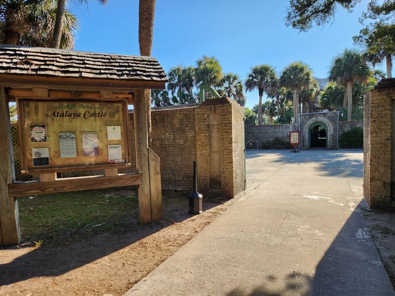 A Gift Shop, Low Fees, And Family-Friendly Fun