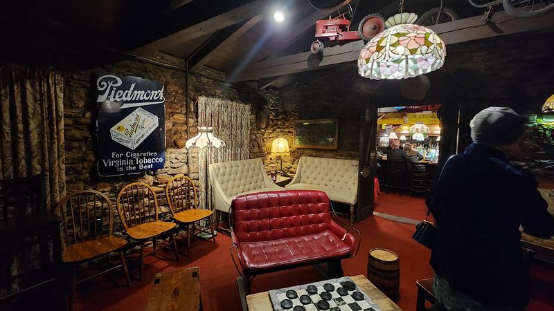 Service At The Peddler Balances Attentiveness With A Relaxed, No-Rush Pace