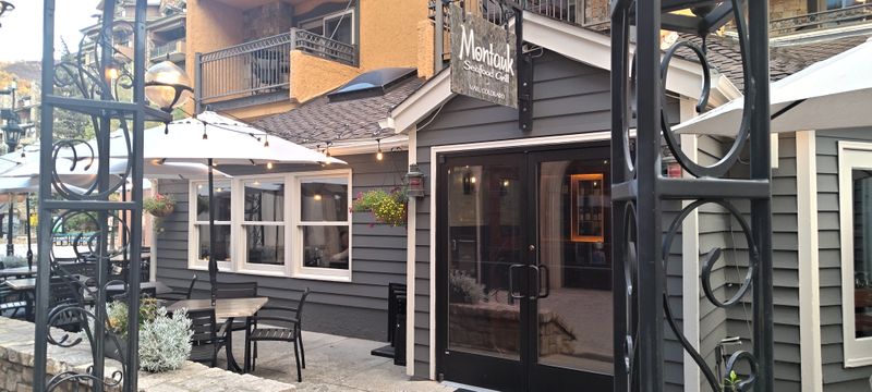 Strategic Timing Beats the Dinner Rush Chaos