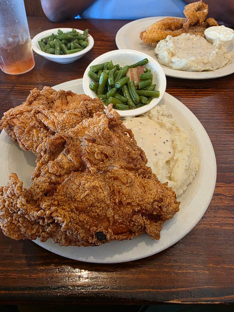 Prices, Portions, And Payment Tips