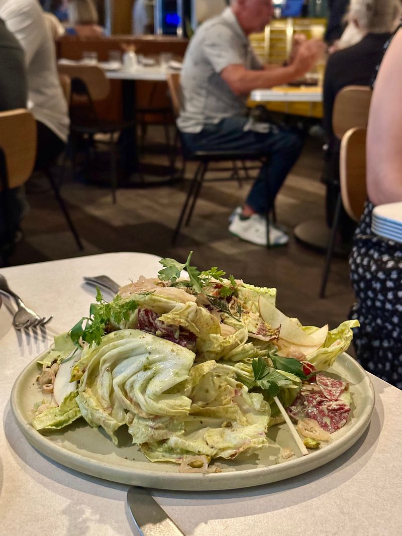 Atmosphere And Crowd That Keep Energy High