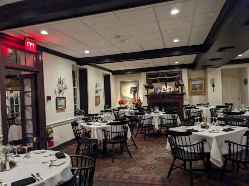 Accommodating Vegetarians and Vegans Without Boring Cauliflower Steaks