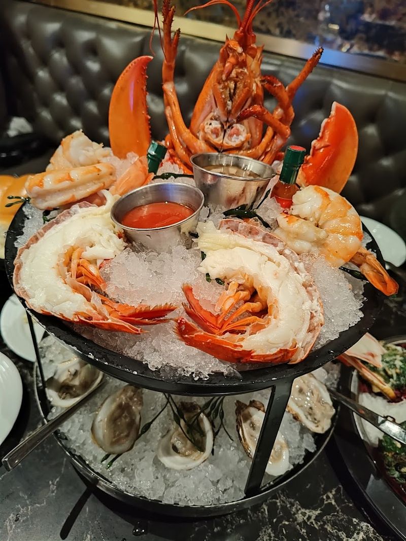Seafood Tower Starts Things Right