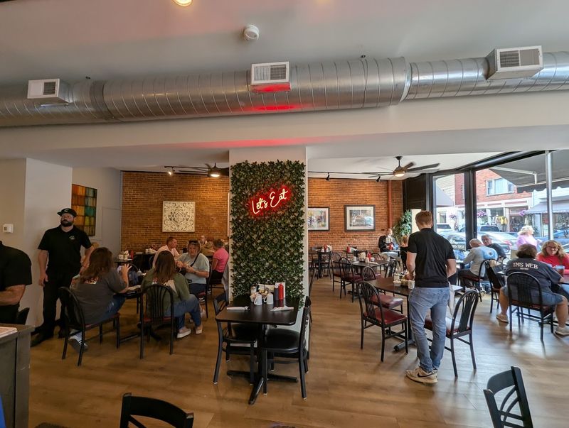 A Clean, Well-Decorated Interior With A Family-Friendly Feel