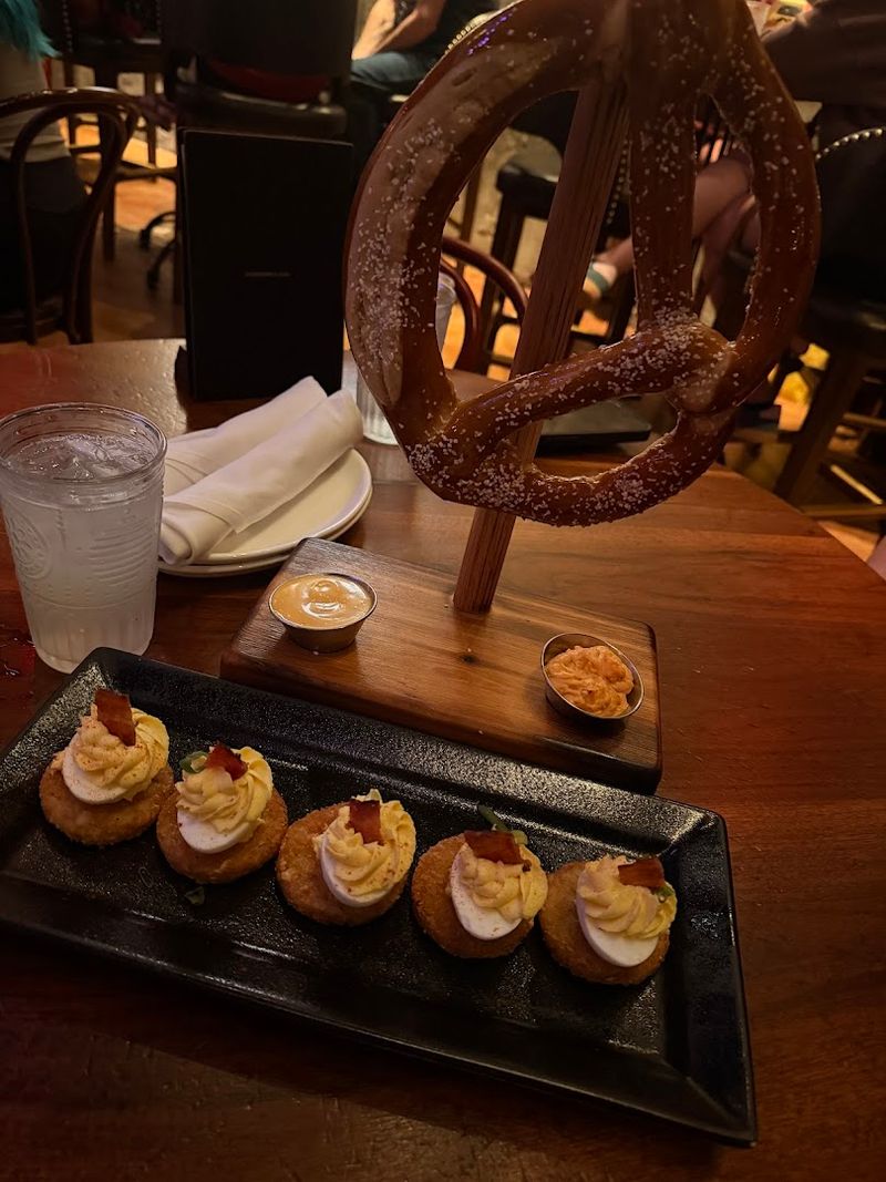 The Maryland Crab Dip That Deserves Its Own Fan Club