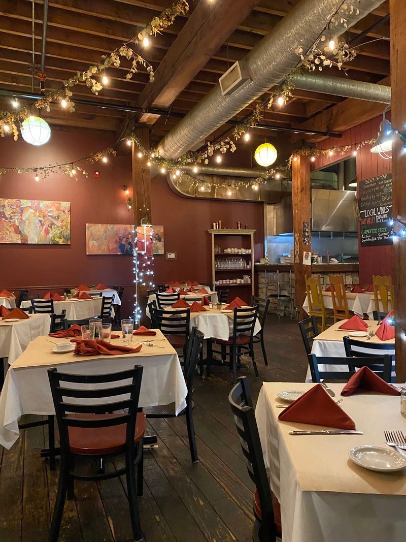 Service That Guests Remember By Name Service That Guests Remember By Name