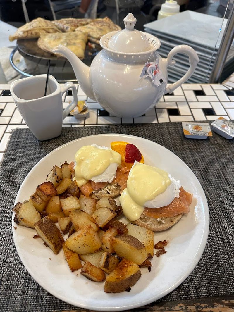 Quiche And Egg Dishes That Elevate The Morning Routine