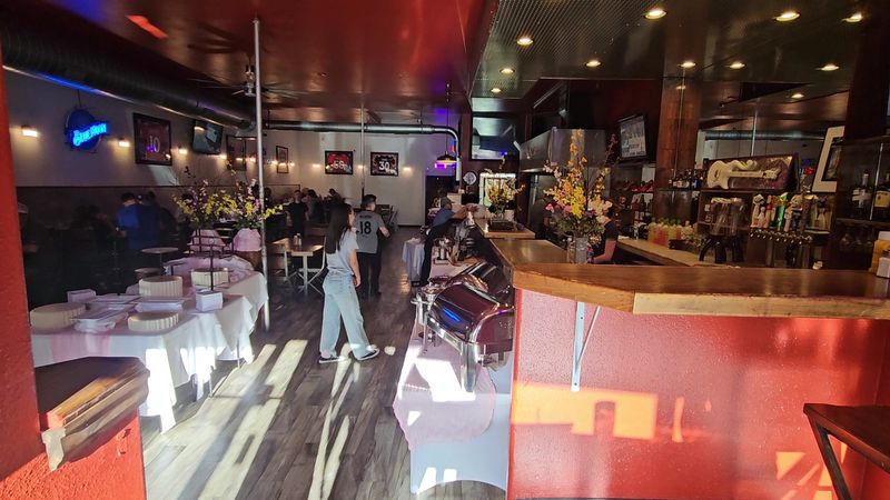 Service That Makes First-Timers Feel Like Regulars Service That Makes First-Timers Feel Like Regulars