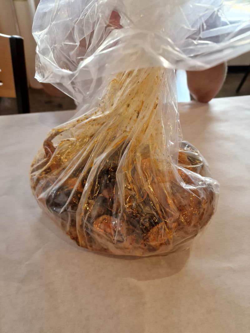 Plastic Bag Presentation That Defines the Boil Experience