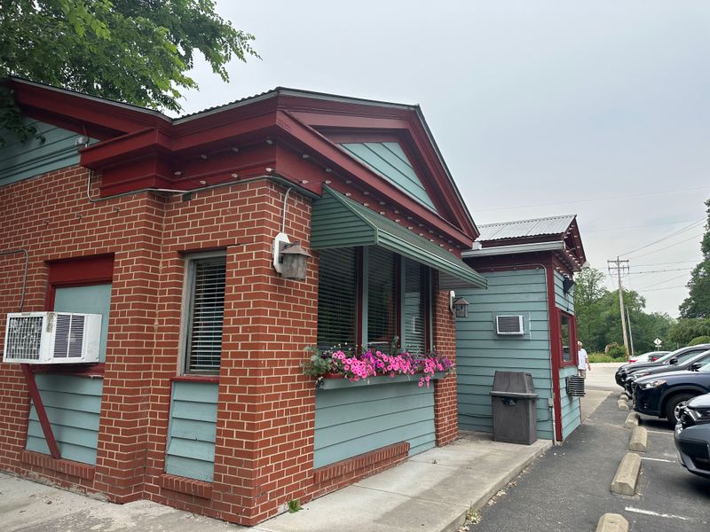 Strategic Location Near Blossom Music Center