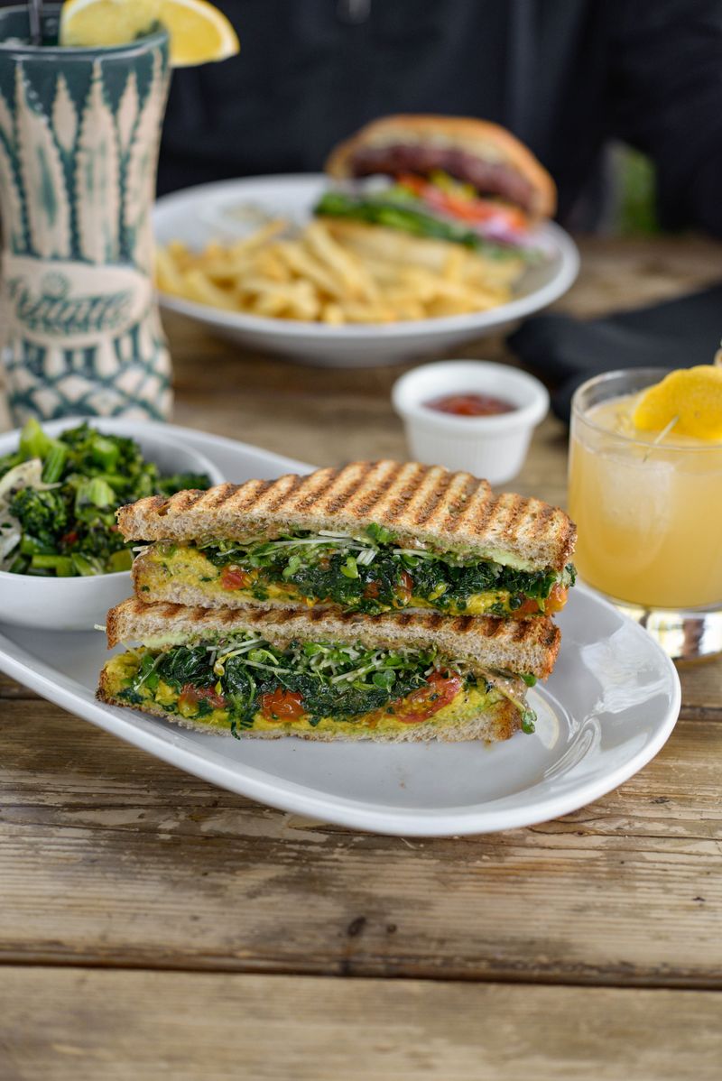 Perfect Spot For Gatherings Of All Sizes