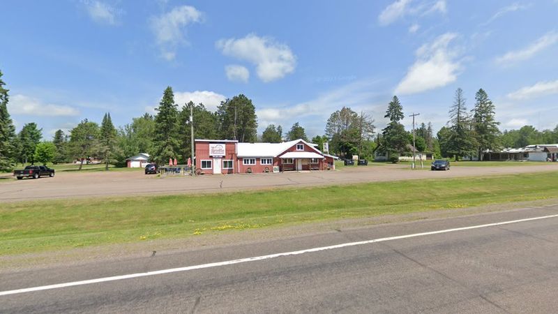 Small Town Atmosphere, Big Flavor Energy