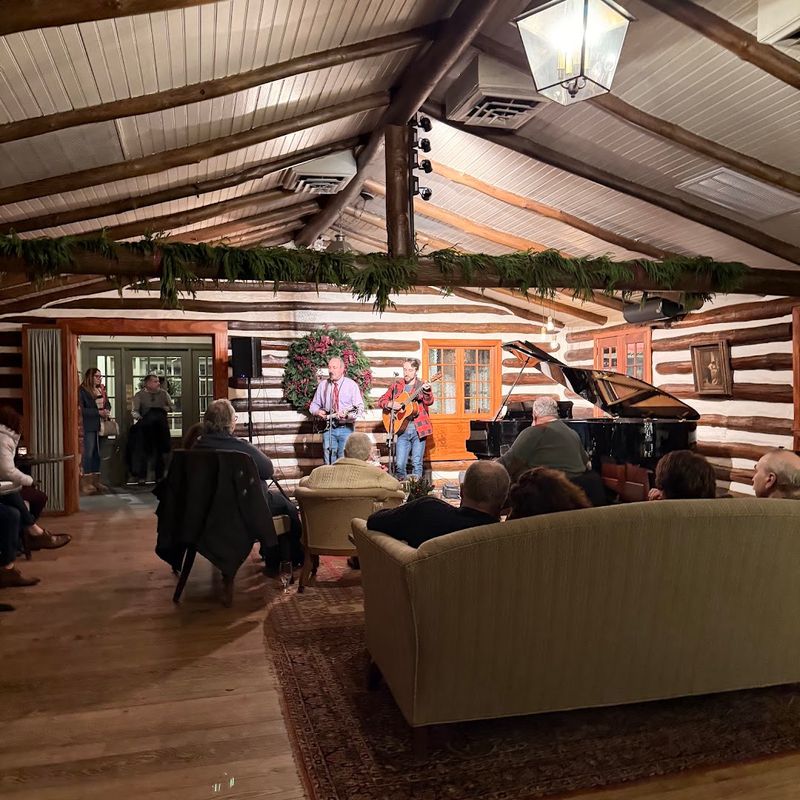 The Log Cabin, Leola, PA