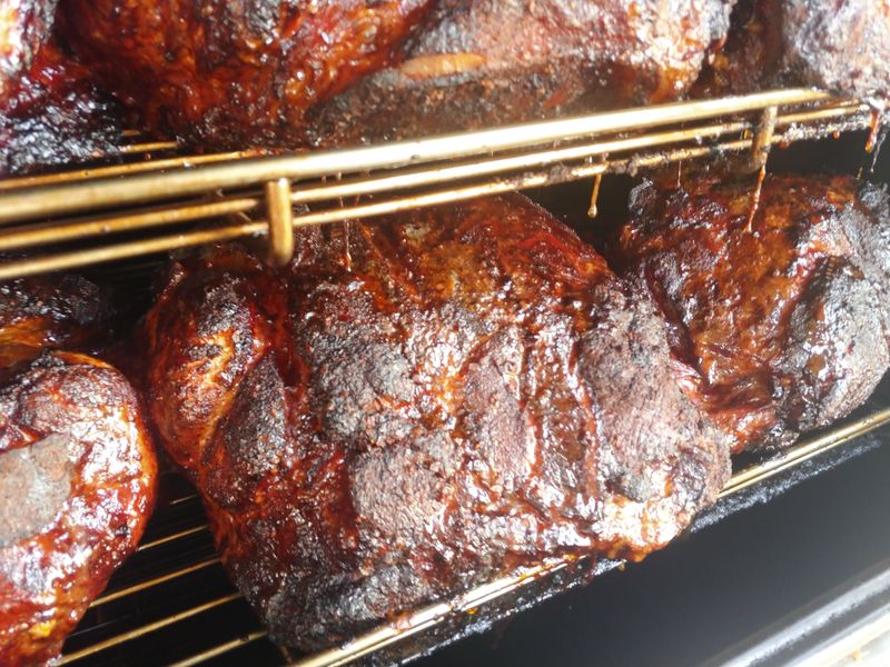 Jones Bones BBQ & Grub, Grafton