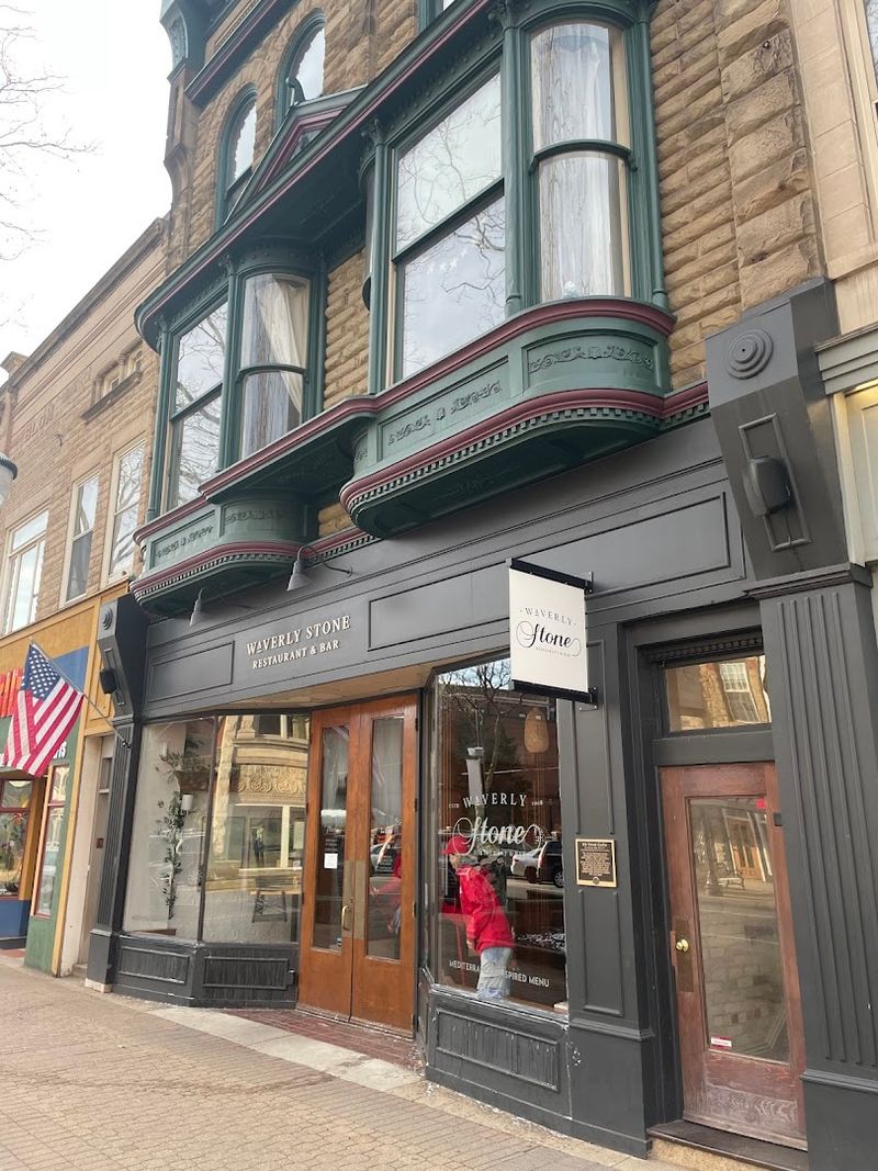 Waverly Stone Gastropub