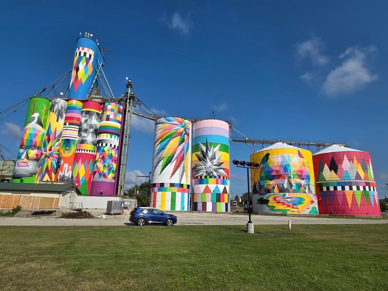 Seventy Thousand Square Feet Of Color