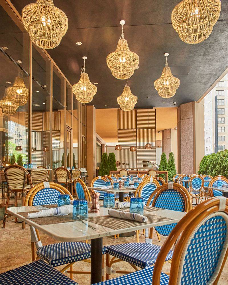 The 101 Bar, Grill & Rooftop – Chicago