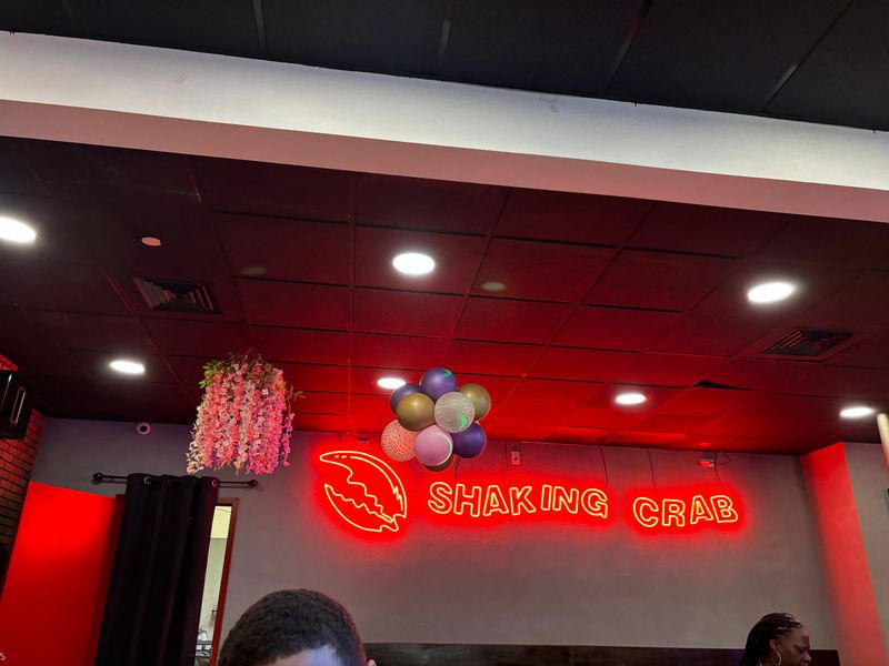 Shaking Crab Bronx — All-You-Can-Eat Lobster & Seafood Buffet