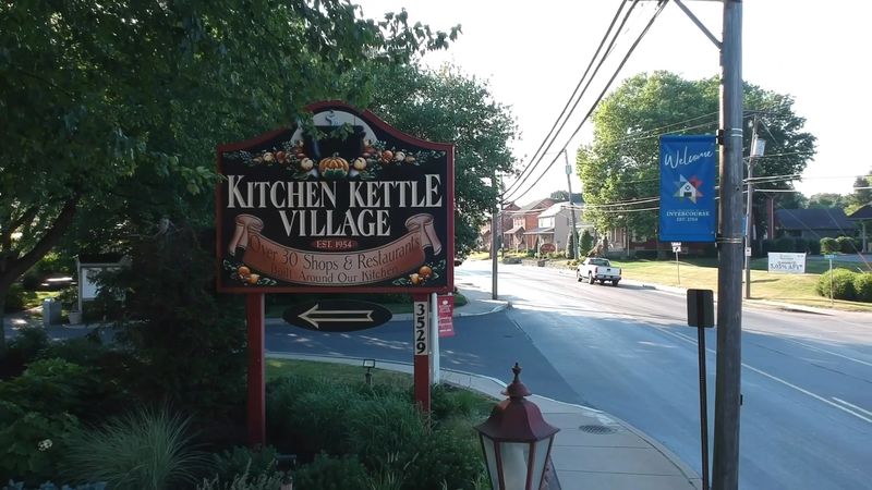 Kitchen Kettle Village
