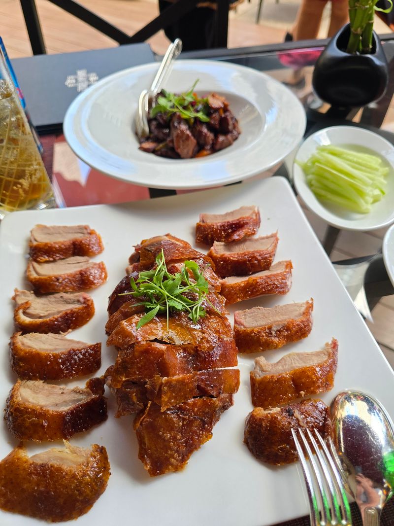 Shanghai Terrace (Chicago) Shanghai Terrace (Chicago)