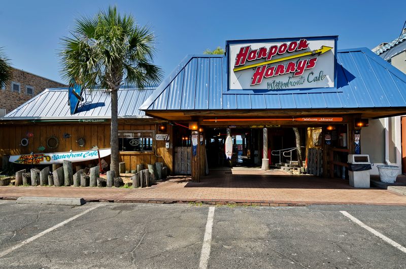 Harpoon Harry's Beachfront Restaurant - Panama City Beach, Florida
