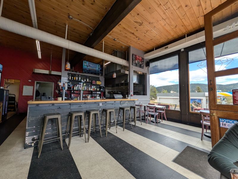 Red Diamond Gastro Pub