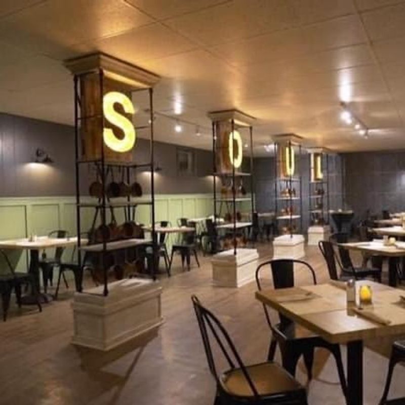 Park Vue Soul Food Bar and Restaurant, Buffalo, New York