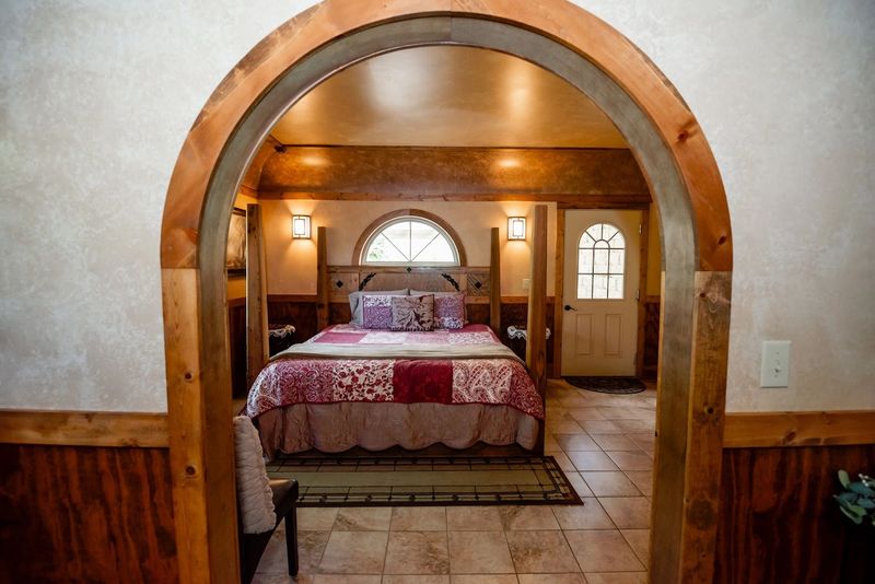 Rocky Comfort Cabins, Makanda