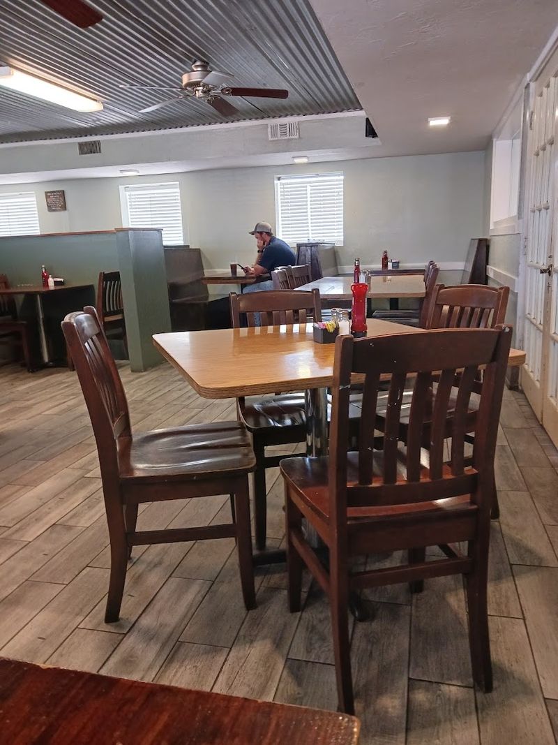 Sheba's Family Restaurant