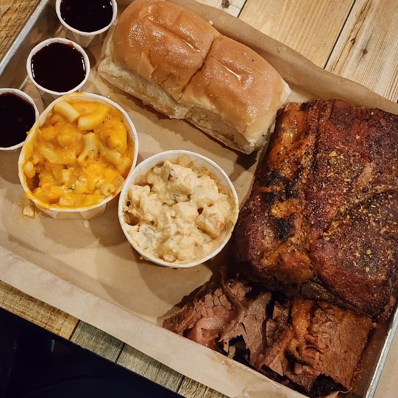 Big Hoffa's Smokehouse Bar-B-Que