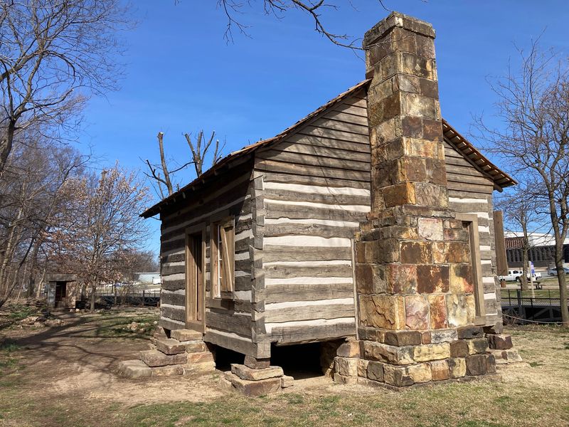 Shiloh Museum of Ozark History, Springdale