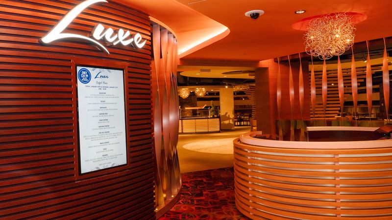 Luxe Buffet
