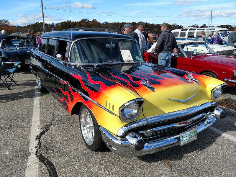 Shiny Classic Cars Take Over The Beach On Saturday