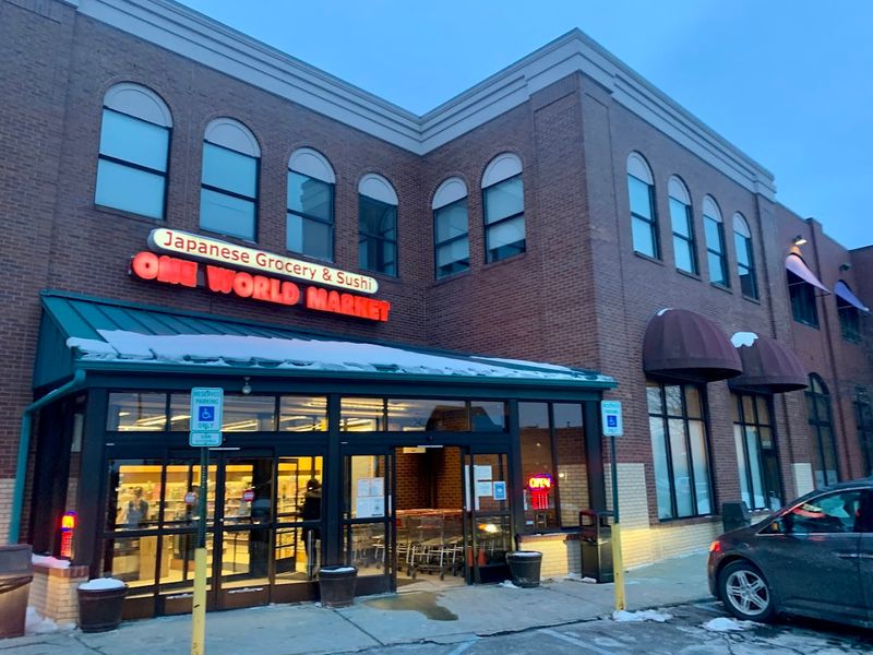 One World Market Sushi