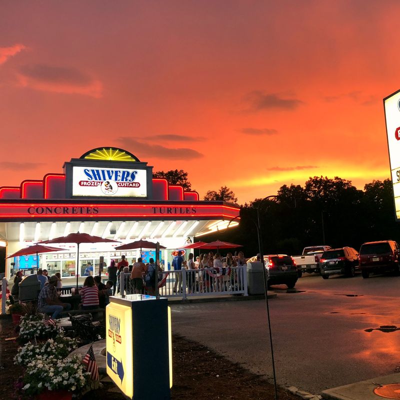 Shivers Frozen Custard & Coffee, Godfrey, IL