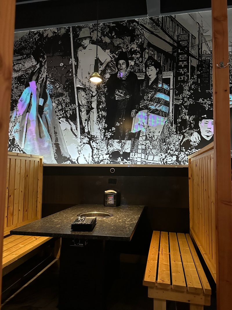 KBQ Korean BBQ & Chicken – Loves Park (6332 E Riverside Blvd)