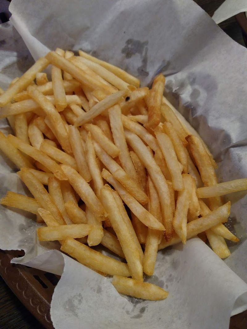 Shoestring Fries Worth Writing Home About